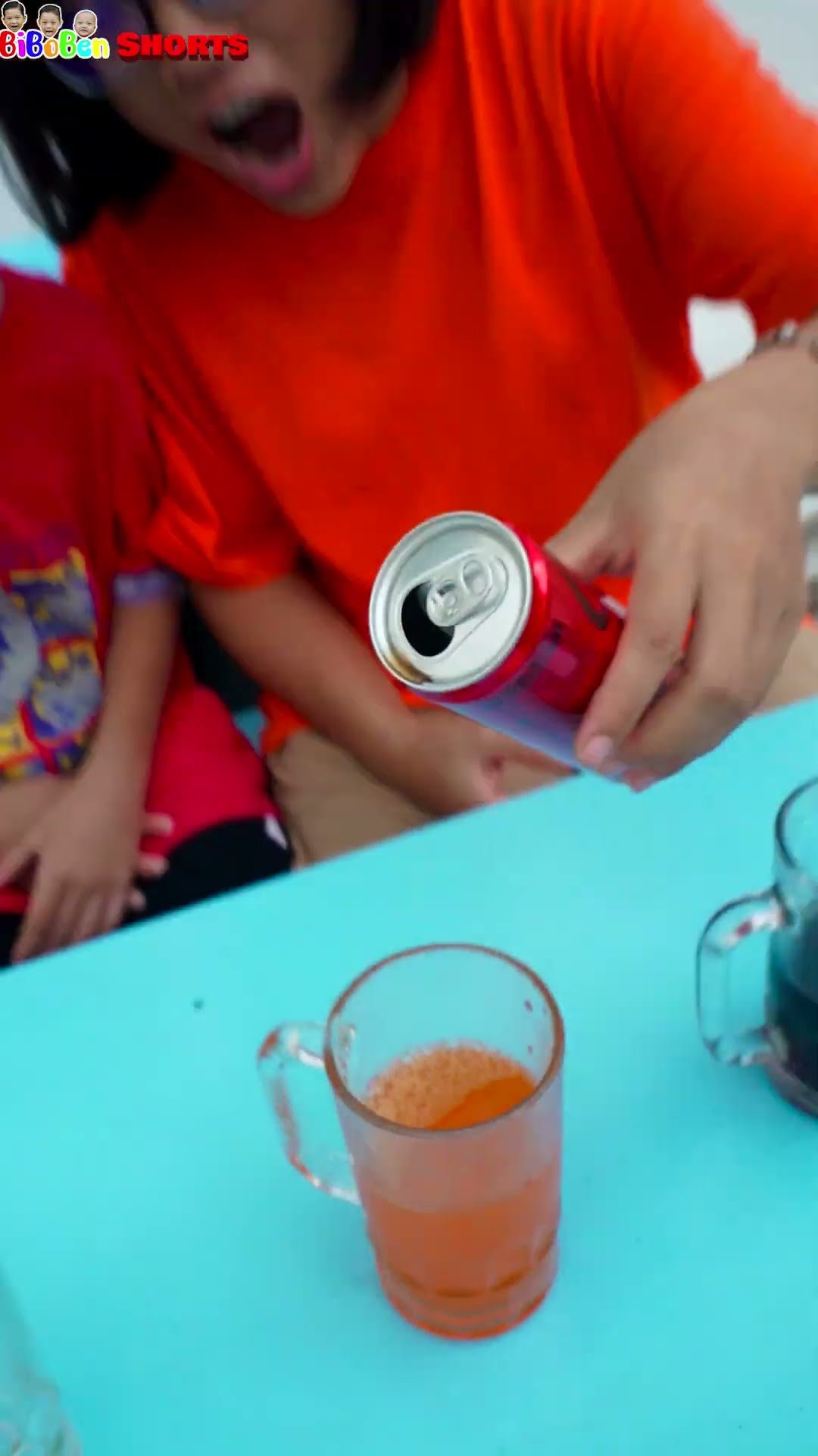Magic | Coca Cola COLORFUL ?