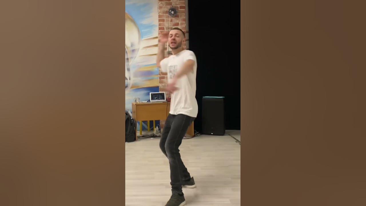 Как танцевать в шорты