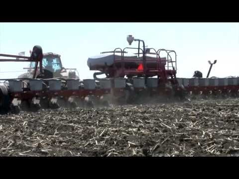 2011 Corn and Soybean Planting: Wentworth Family F...