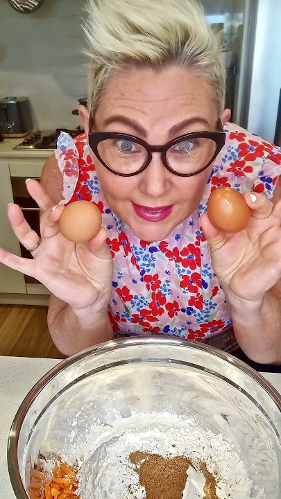 Easy Carrot Cake #carrotcake #carrotcakerecipe #cake #easyrecipe