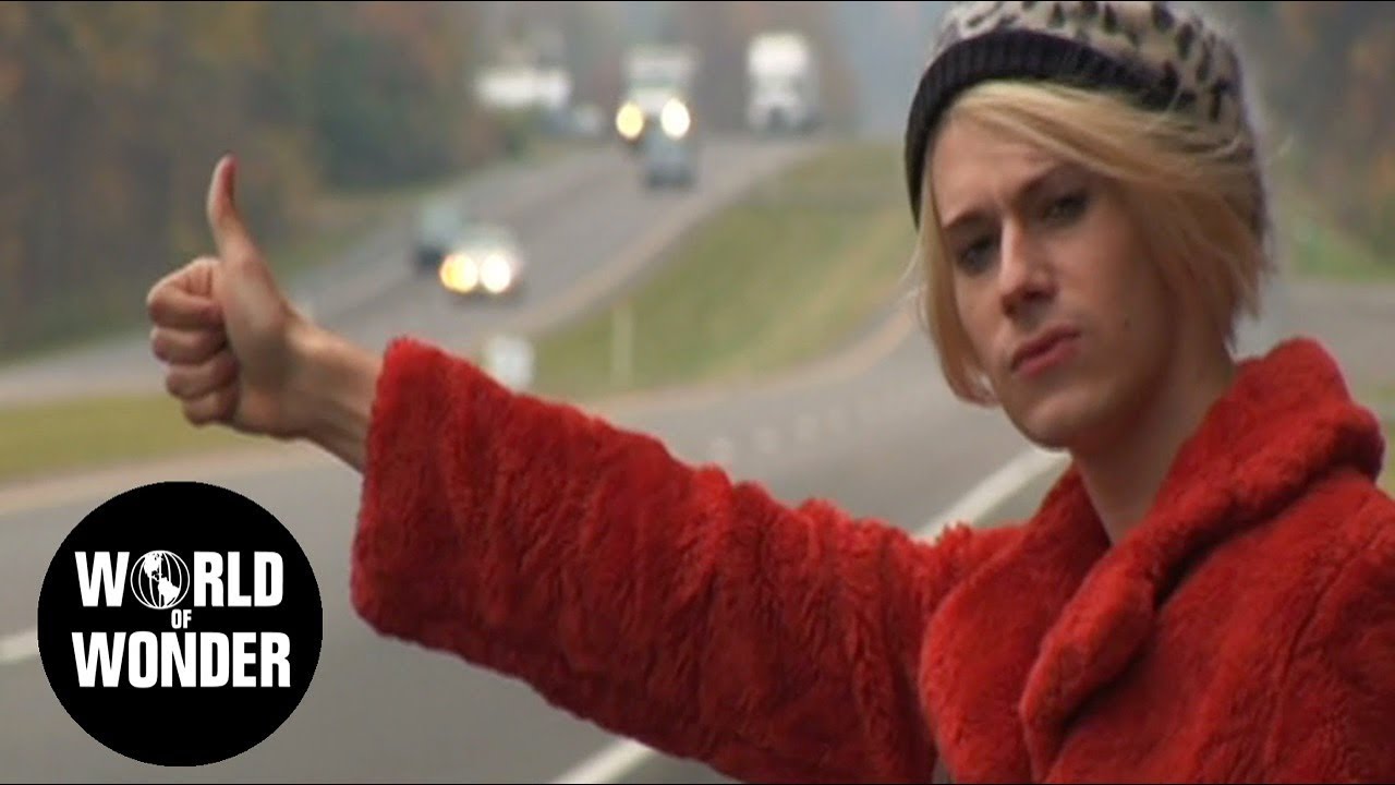 Leave Britney Alone: Chris Crocker Goes to Hollywood (Sept 2007)