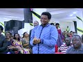 RC Makonda Adhihirisha UWAJIBIKAJI Wake MADHABAHUNI Kwa Prophet SUGUYE RC Makonda Adhihirisha UWAJIBIKAJI Wake MADHABAHUNI Kwa Prophet SUGUYE