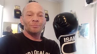 Unboxing and First Impressions of the Isami Pound Mma Sparring Gloves.