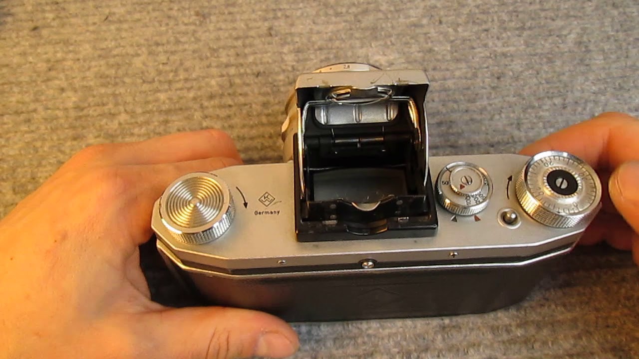 フィルムカメラ Praktica FX2 133_Praktica_FX2_front.jpg