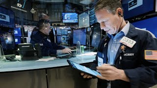 Investor 'herd immunity' to COVID news helping boost markets, says analyst