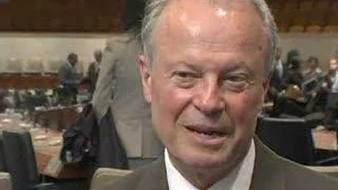 Dr. Richard Lapchick Discusses Diversity with Bria...