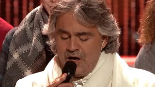 Download Lagu Andrea Bocelli - Santa Claus Is Coming To Town (Christmas Song) MP3