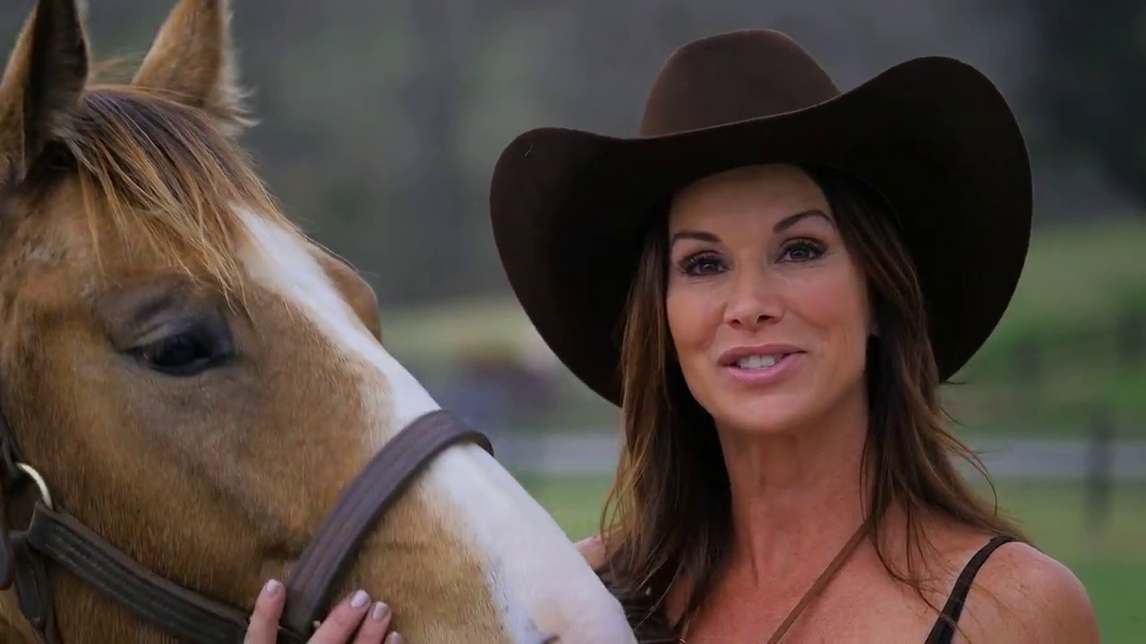 Debbe Dunning Dude Ranch Roundup - YouTube.