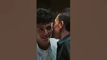 Rap كريم اسامه في حفلت ردبول 