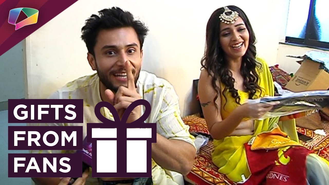 Leenesh Mattoo And Mansi Srivastav Receive Gifts From Their Fans | Ishqbaaaz