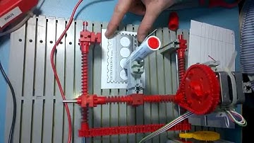 [geeknest] fischertechnik 2d plotter #1