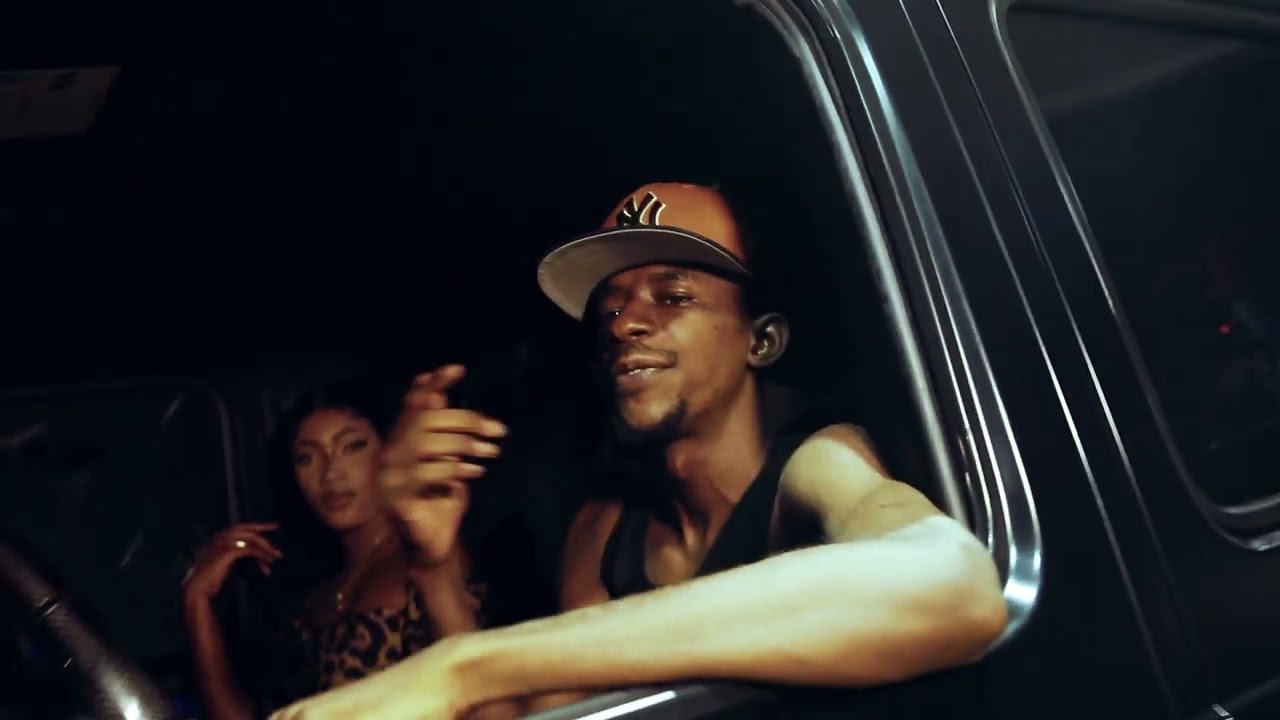 Guarda Thugga - Gra (Video Officiel) su YouTube Guarda Thugga - Gra (Video Officiel) su YouTube