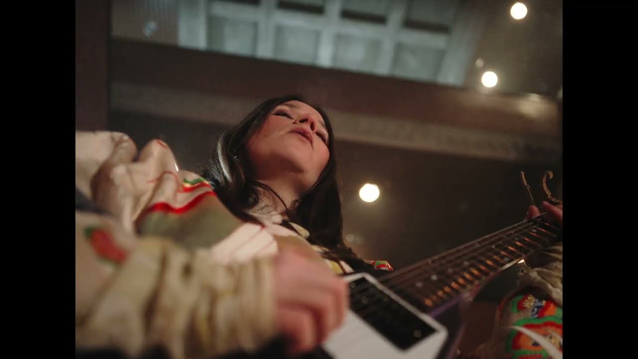 Sibyl Vane  - Can´t Keep It Together [OFFICIAL VIDEO]