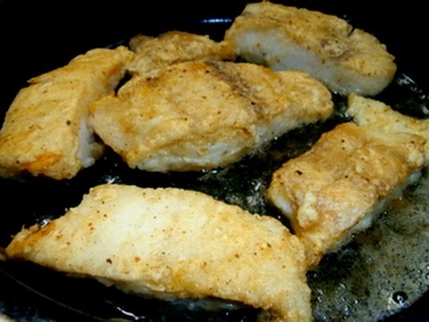 וִידֵאוֹ: איך לבשל דג מטוגן בבלילה