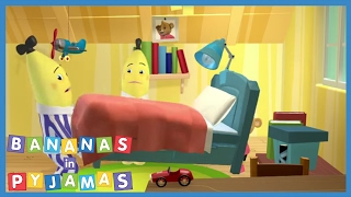 Helpful Bananas - Bananas In Pyjamas Official