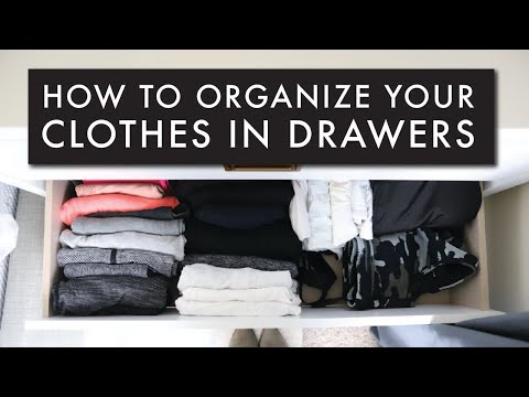 How to Organize Clothes in Drawers (the easy way)