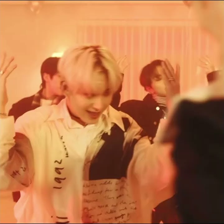 So ilanders actually appeared in drunk dazed mv #enhypen #engene #kpop #shorts #hybe