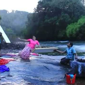 Latest movie Rinku rajguru(Archi)  fall while dancing