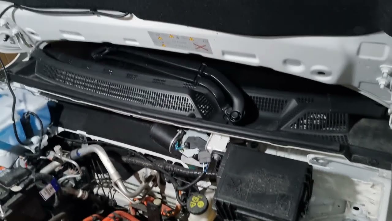 frana de mana in directa legatura cu incarcarea la dacia spring