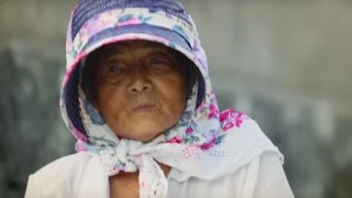 Old Woman Is Master Sea Snake Catcher! | Wild Japan | BBC