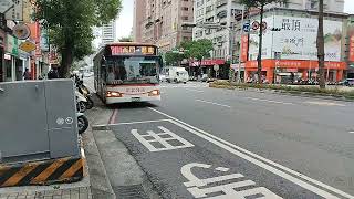 《臺北客運》日野HlNO低地板公車 701路線 西門~迴龍 KKA-3231 本車行經新北歡樂耶誕城 捷運新埔站(文化路) 攝