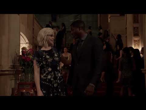 Rose McIver tights