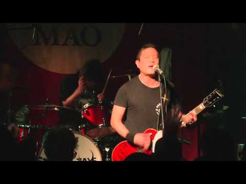 2015 11 14 为何而战 朋克专场演出 哎呦乐队（片段）