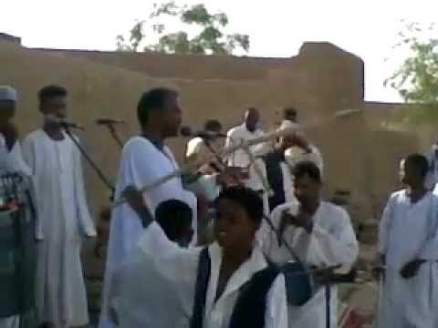 السر خليفه حفله 