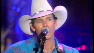 Chris Ledoux  Sings Mark's Song chords