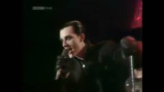 The Damned - Love Song (Top Of The Pops 1979)