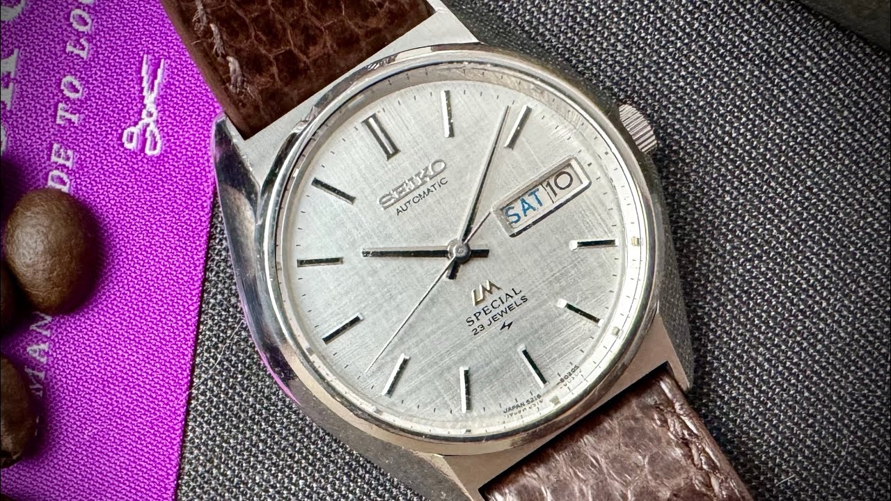 Seiko LM Special linen dial reference 5216-7080.