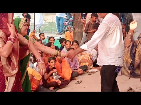 पति पत्नी एक साथ कम्पटीशन कथा गाँव नगला नरैनी पैगू अरांव सिरसागंज सुमन शास्त्री व नीलेश शास्त्री 