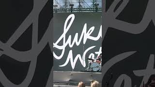 Suki Waterhouse - Moves live at Lollapalooza Brazil 2023