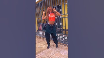 2PAC DANCE❤️🔥 #shorts #youtubeshorts #trending #dance #dancer #model #2pac #art #throwback #old