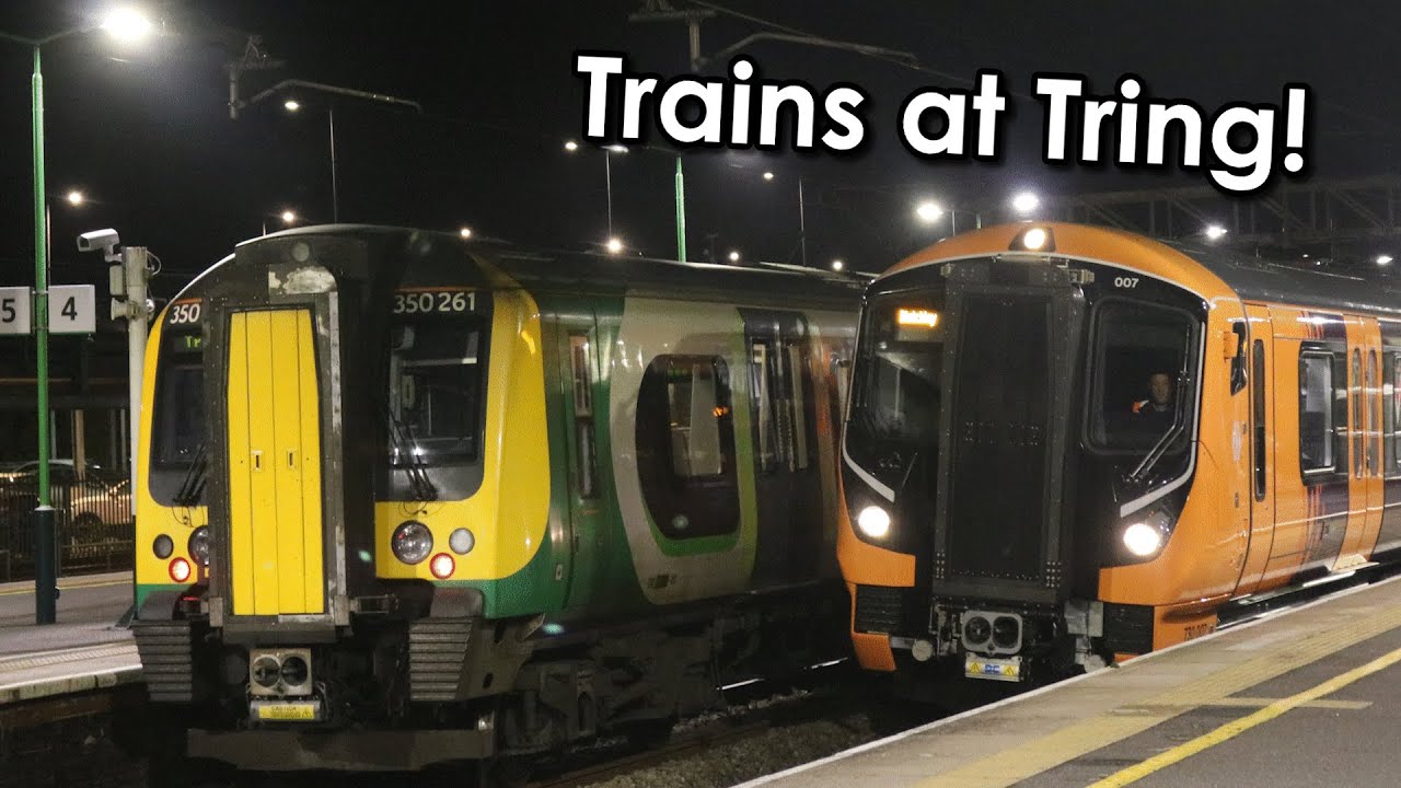 Trains at Tring