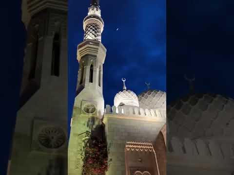 Jumeirah Mosque Dubai 🇦🇪 – Such a Amazing Azaan Voice