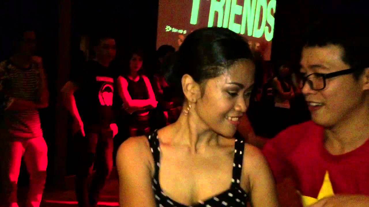 Sao Mai (Beso Latino Vietnam) & Ataca Salsa Dancing at DWF 2015