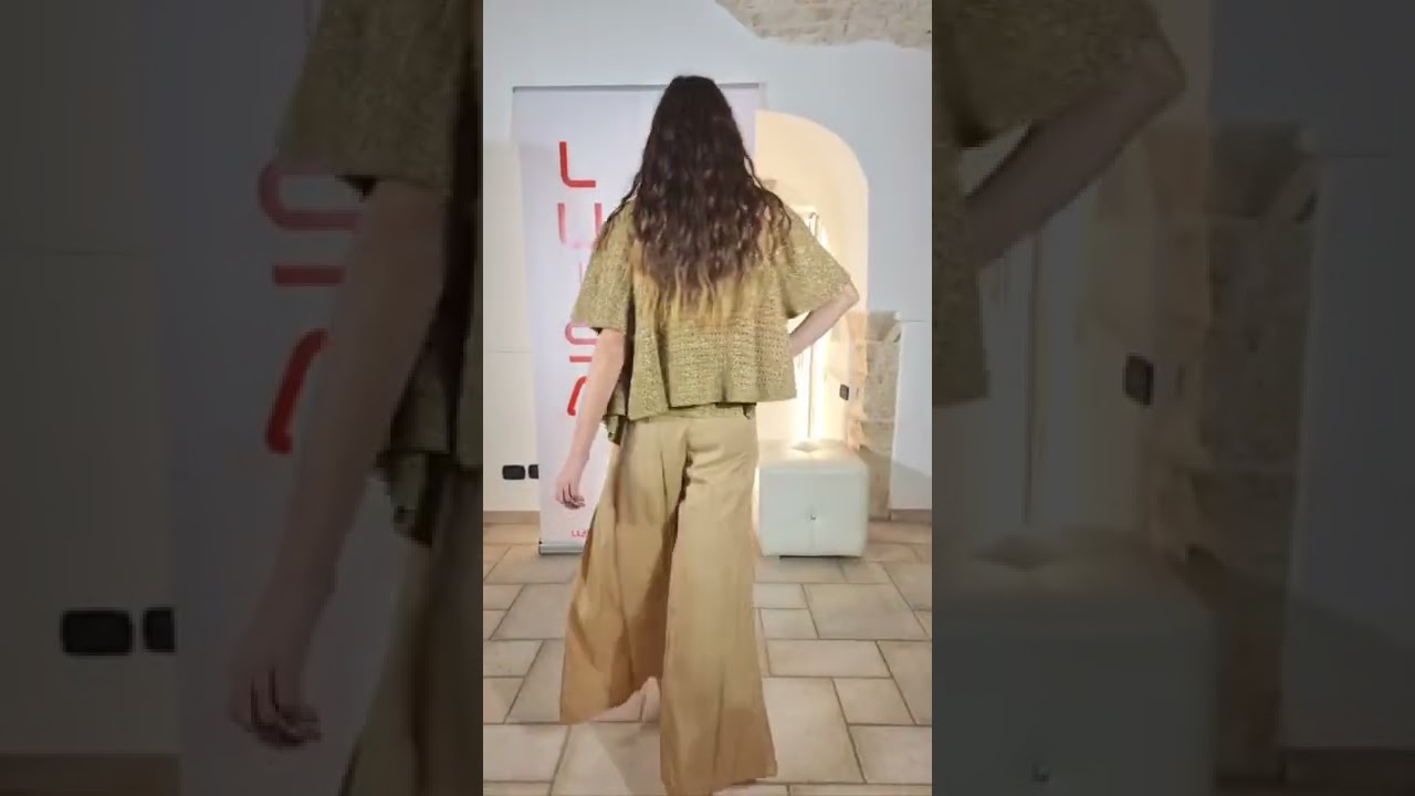 💚Completo Twinset Milano in maglia lurex oro.