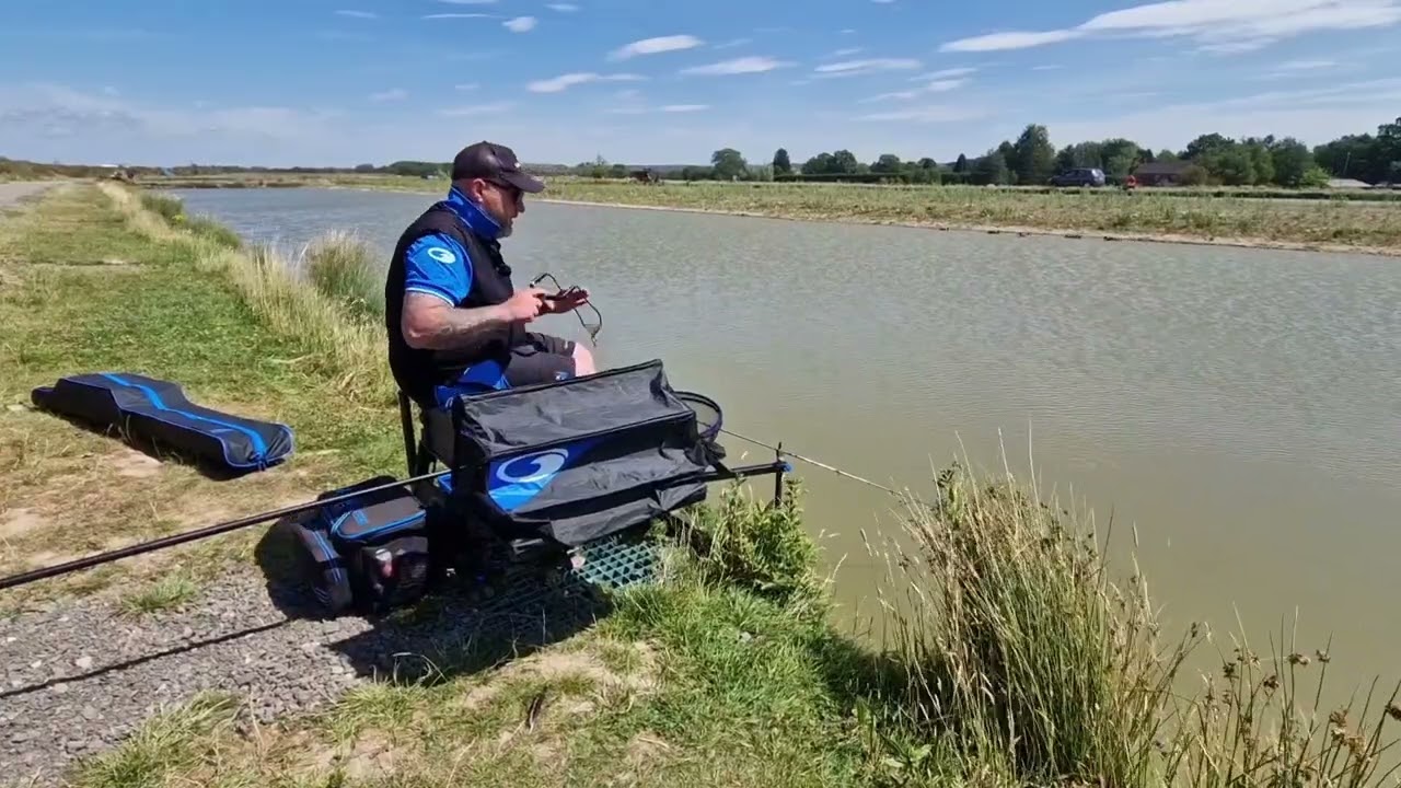 Method to the far bank 💥🎣💙😍 MARSTON FIELDS strip lakes