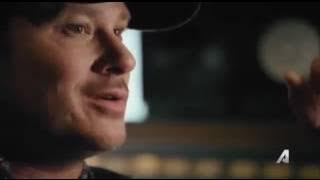 Tom Delonge talking About Oasis
