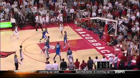 Arkansas' Michael Qualls Game-winning Dunk