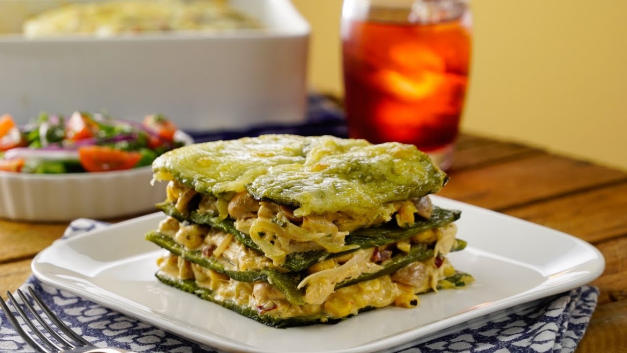Lasaña de chile poblano con pollo lasaña de calabacin