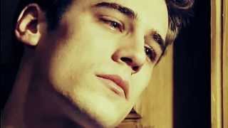 ► carol + marcos {el internado} | its like youre screaming, and no one can hear.