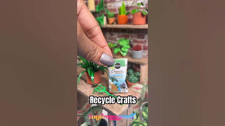 Making Dollhouse Miniatures From Recycled Mail | DIY Mini Brands for Dolls thumbnail