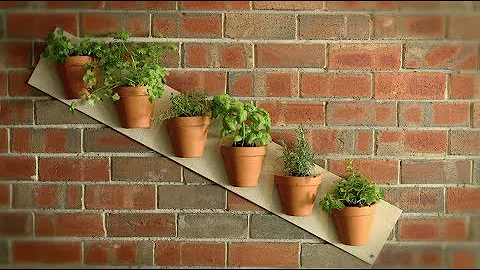 How To  Build Quick Vertical Garden Projects with ...