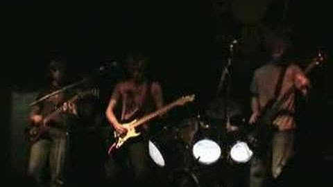 AXIS - DEUS EX MACHINA