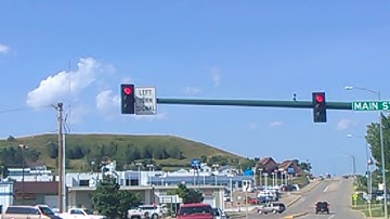 Left Turn Signal with Red Ball--Mandan, ND