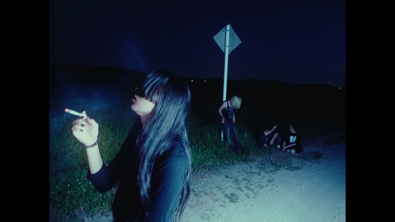 山田ギャル神宮 - fiya (Official Music Video) - YouTube