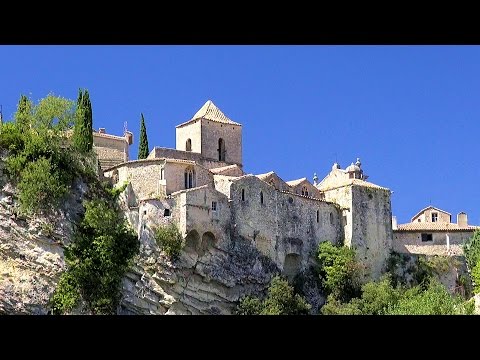 Vaison-la-Romaine, Provence, France [HD] (videoturysta.eu)