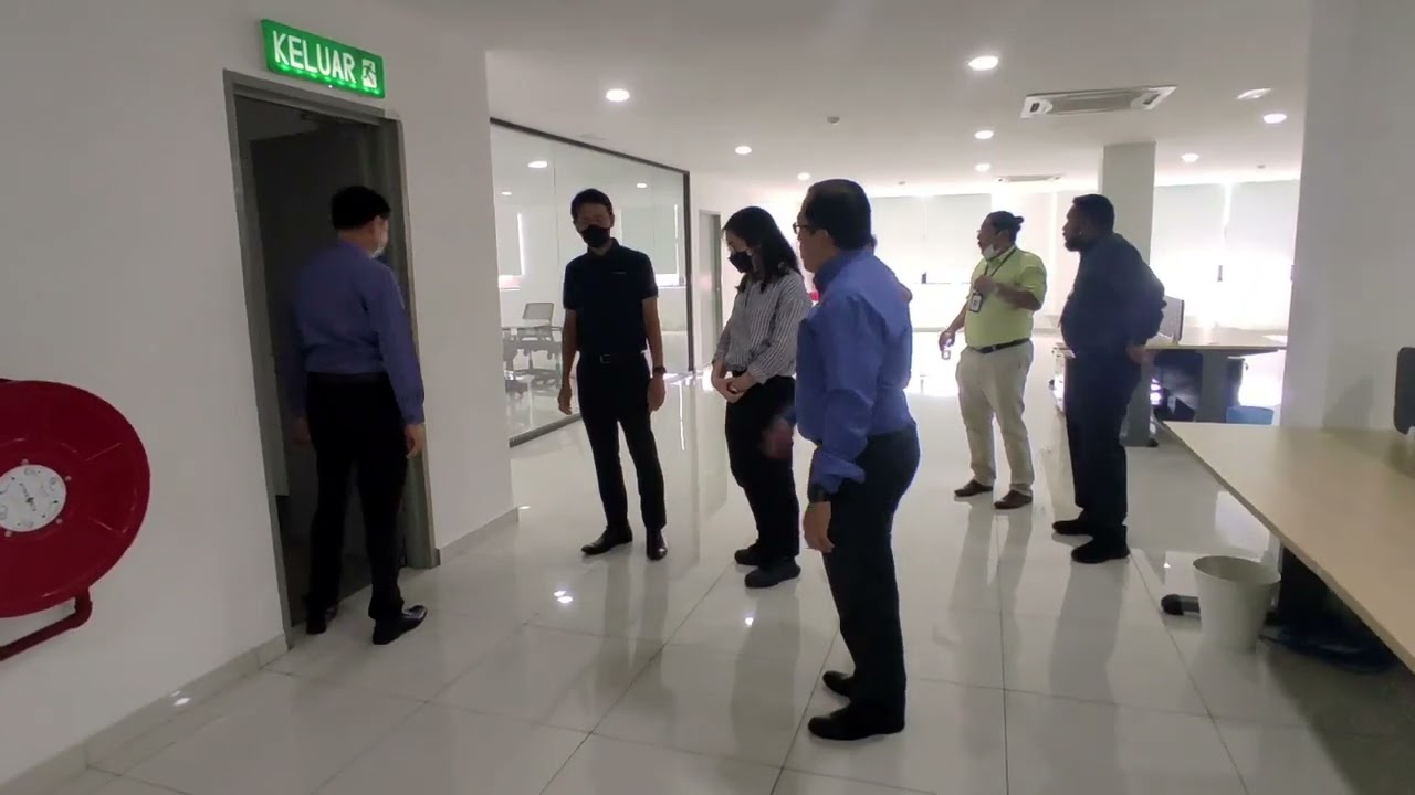 Visit From Director Mazda Thailand to LHM Auto